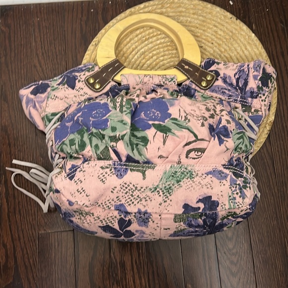 Guess Khaki Prints Boho Tote Bag - Picture 11 of 14